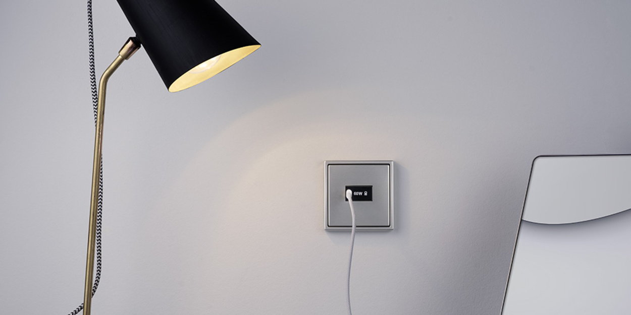 Ladegerät USB PD 60 bei Richard Steigenberger Elektrotechnik GmbH in Wolfratshausen