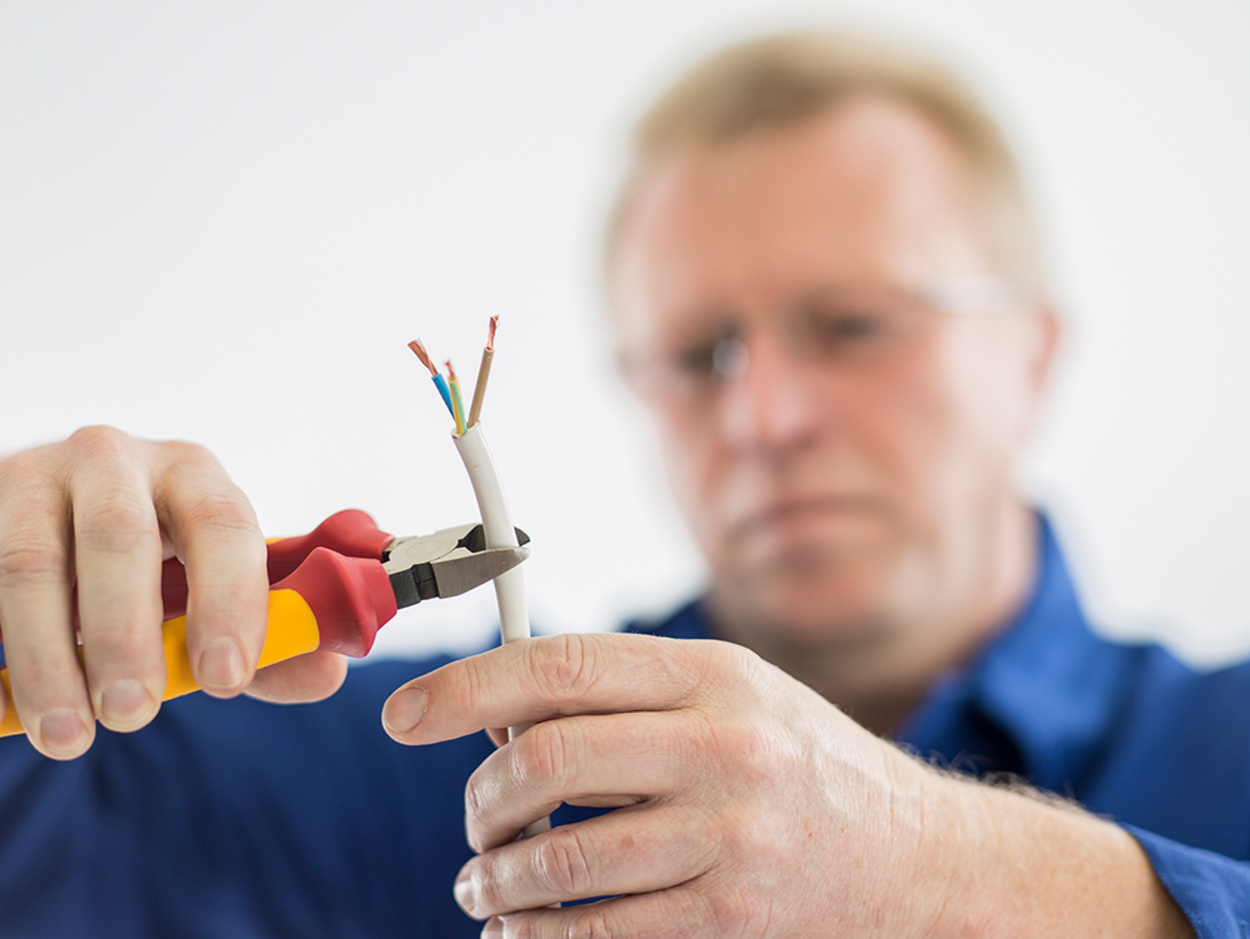 Meister gesucht bei Richard Steigenberger Elektrotechnik GmbH in Wolfratshausen